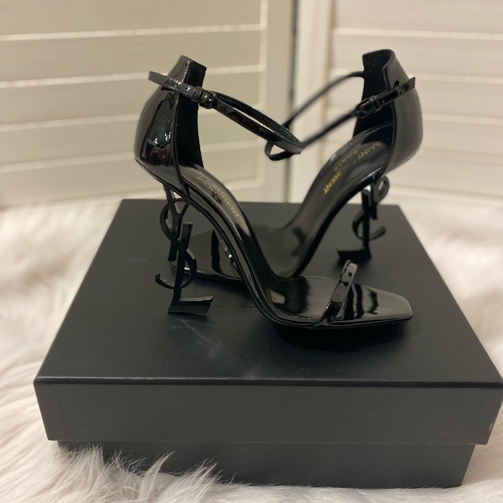 Ysl opyum sandals in patent leather